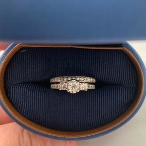 Leo Princess Cut Engagement Ring and Wedding band